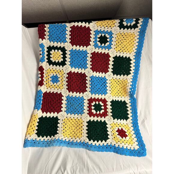 Granny Square Handmade Crocheted Blanket Vintage Blanket 47x57 - Picture 10 of 10